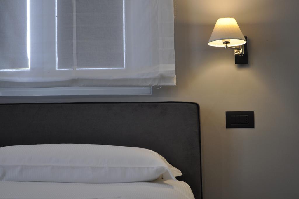 Place 24 Suites&Wellness Rom Zimmer foto