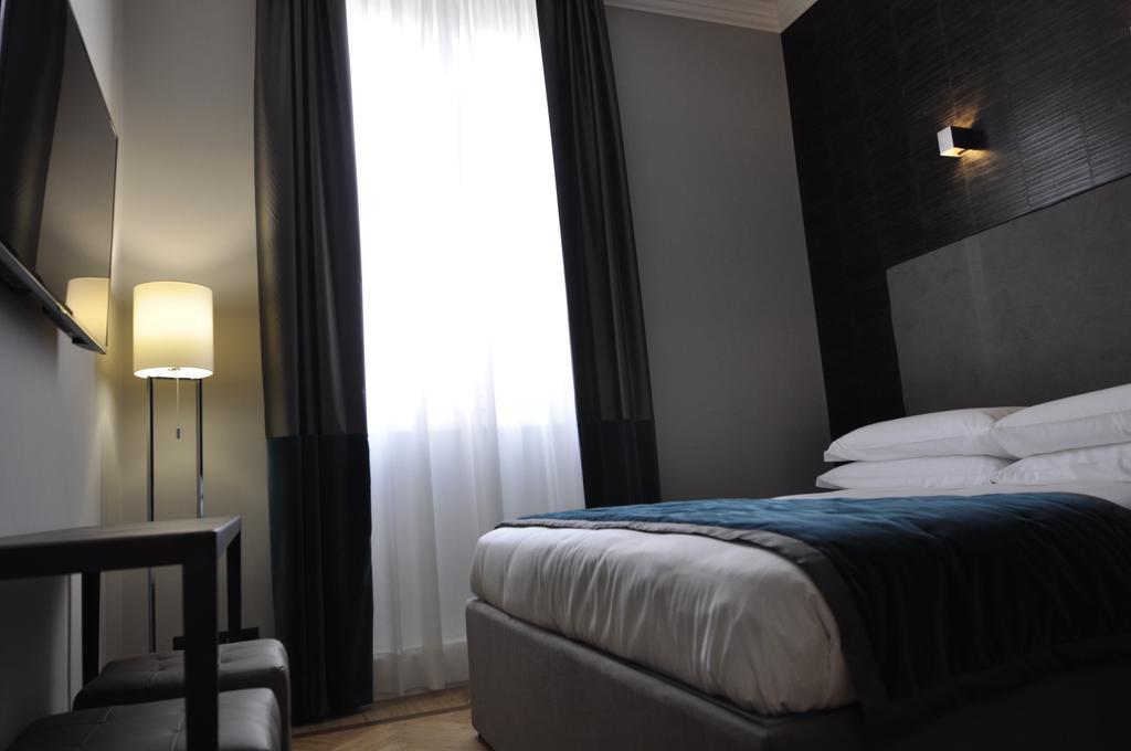 Place 24 Suites&Wellness Rom Zimmer foto